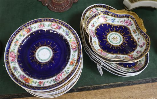 An English porcelain fourteen piece dessert service, early 19th century, 28cm
